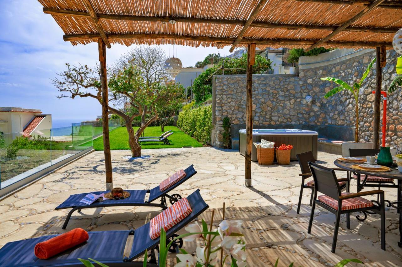 Villa Mimina - Exclusive Villa With Garden, Jacuzzi And Sea View Праяно Экстерьер фото